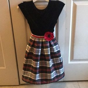 Pretty Christmas dress with flower